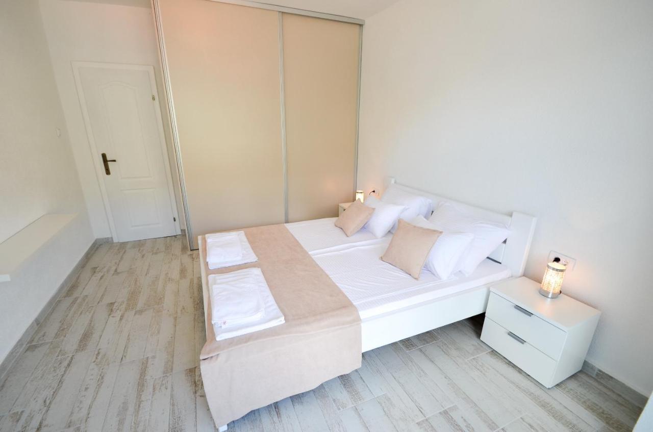 Bay View Apartments Kotor Ngoại thất bức ảnh