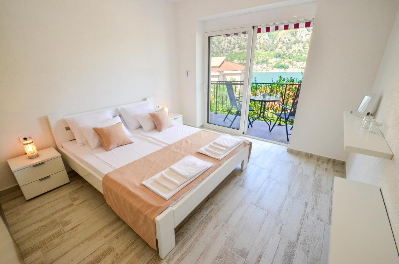 Bay View Apartments Kotor Ngoại thất bức ảnh